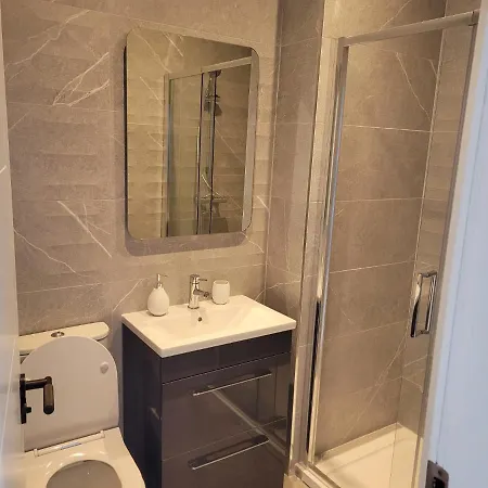 Apartment; 3 Bedroom Penthouse 187 Boireann Bheag Roscam Galway * Galway